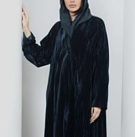 [VO6] - عباية مخمل أخضر