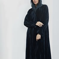 [VO6] - عباية مخمل أخضر