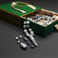 مسباح فاتوران لون رمادي تعريق ابيض تمليكة