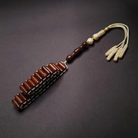 سبحة يوناني بني غامق