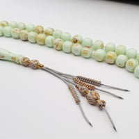 مسباح بكلايت بلجيكي مع طربزونه لون فيروزي