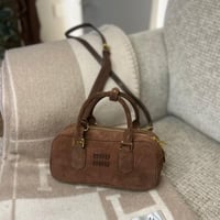 MIU MIU ميو ميو