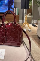 LOUIS VUITTON لويس ڤيتون حقيبة