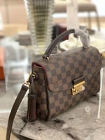 LOUIS VUITTON ماستر