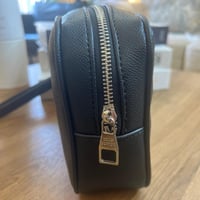 LOUIS VUITTON لويس ڤيتون حقيبة