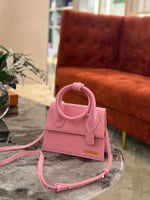 JACQUEMUS جاكيموس