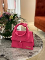 JACQUEMUS جاكيموس