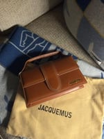 JACQUEMUS جاكيموس