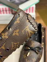 LOUIS VUITTON ماستر