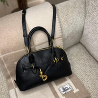 MIU MIU ميو ميو