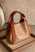 COACH حقيبة كوتش