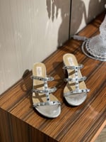 VALENTINO ڤالنتينو