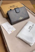 COACH محفظة كوتش