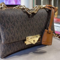 MICHAEL KORS حقيبه