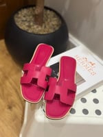 HERMĒS سليبر ايرميز