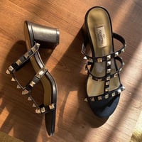 VALENTINO ڤالنتينو