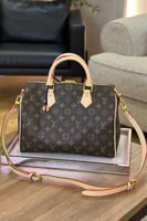 LOUIS VUITTON 30 cm