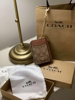 COACH