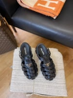 PRADA حذاء برادا