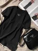 PRADA تيشيرت برادا