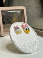 حلق Daisy Duck