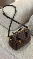 LOUIS VUITTON 20 cm