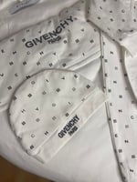 GIVENCHY طقم مواليد جيفنشي
