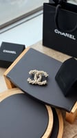CHANEL بروش