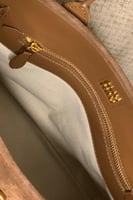 MIU MIU ميو ميو