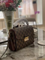 LOUIS VUITTON ماستر