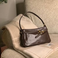 MIU MIU ميو ميو