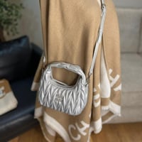 MIU MIU ميو ميو