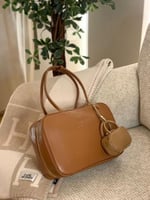 MIU MIU ميو ميو