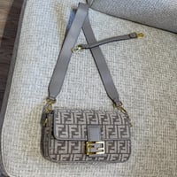 FENDI حقيبة فيندي