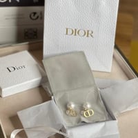 DIOR حلق ديور