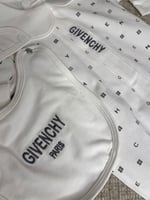 GIVENCHY جيفنشي