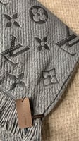 ‏ LOUIS VUITTON اسكارف لويس ڤيتون