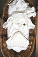 طقم أفرول زيتي فاتح بتطريز الاسم