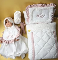 فساتين اطفال حديث ولاده أبيض بلمسات وردية