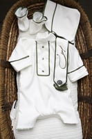 طقم بيبي بالاسم افرول الشيوخ