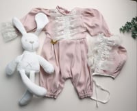 ثوب افرول مواليد بنفسجي بتداخل دانتيل