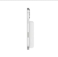 شاحن متنقل بيلكن 5000 امبير ماج سيف ستاند ابيض