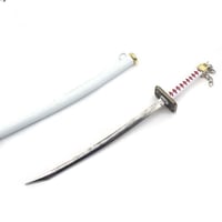 ميدالية سيف زورو الابيض