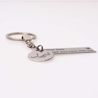 ميدالية مفاتيح مخصصة حسب العبارة