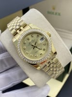 رولكس نسائي اوتوماتيك