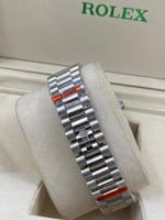 رولكس ارقام عربي