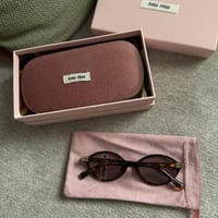 نظارة ميو ميو