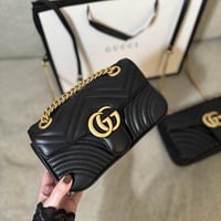 شنطة قوتشي كلاسيك