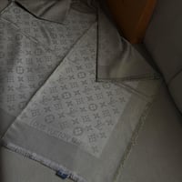 سكارڤ لويس ڤيتون كشميري