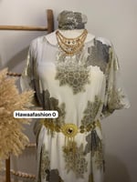 درع شيفون مطرز بالترتر مع طقم الحزام التراثي